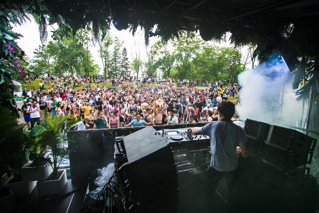 How to Plan the Perfect Weekend Around an Event